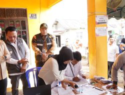 Wamendagri Bima Arya Tinjau Dua TPS pada PSU Pilkada Banjarbaru