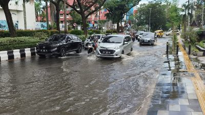 Banjarmasin kembali Diterjang Banjir Rob, Warga Diminta Waspada Potensi Air Pasang