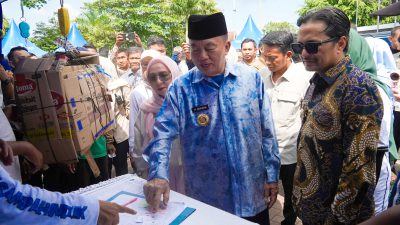 Pilah Sampah Dapat Sembako, Gubernur Kalsel H. Muhidin Ingin Membangun Budaya Baru Warga Banua