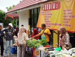 Pemprov Kalsel Fasilitasi Penjual Sayur Berjualan di Kantor-kantor Dinas