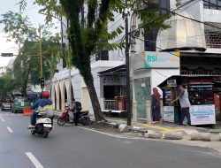 Pedagang Stempel di Trotoar Jalan Pangeran Samudera Ditertibkan, Relokasi ke Mana?
