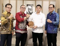 Bupati Andi Rudi Latif Terima Audiensi Dewan Komisaris Bank Kalsel