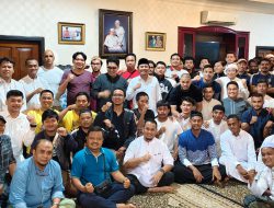 Jelang Laga Penentuan, Owner Barito Putera Gelar Pertemuan Hangat Bersama Pemain, Manajemen, dan Suporter