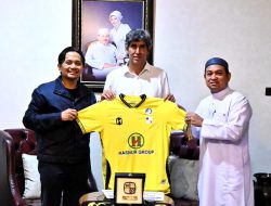 Stefano “Teco” Cugurra Bawa Misi kembalikan Barito Putera ke Liga 1