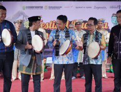 Festival Manopeng Banyiur, Simbol Identitas Budaya Banjar