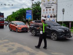 Belasan Truk Terjaring Razia Terkait Jam Operasional