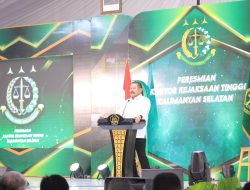 Resmikan Gedung Baru Kejati Kalsel, Jaksa Agung Minta Kepala Daerah Melapor Jika Ada Jaksa Main Proyek
