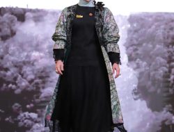 Tampil Memukau, Ketua TP PKK Kalsel Promosikan Kain Sasirangan Hingga Kancah Internasional