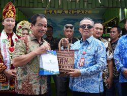 Festival Budaya Pasar Terapung 2025 Resmi Dibuka, Kabupaten Balangan Turut Berpartisipasi
