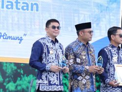 Hari Jadi ke-75 Provinsi Kalsel, Bupati Tanah Bumbu Terima Penghargaan Terbaik ke-2 Capaian Realisasi Investasi Terbesar di Kalsel