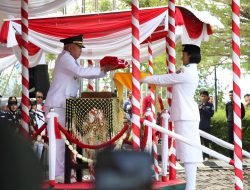 Maknai HUT RI ke-80, Gubernur H. Muhidin Ajak Seluruh Elemen Perkuat Persatuan dan Bekerja Nyata Untuk Kemajuan Banua