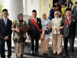 Tiga Tokoh Kalsel, H Abdussamad Sulaiman, H Syamsuddin Andi Arsyad dan H Abidin Terima Penghargaan dari Presiden RI