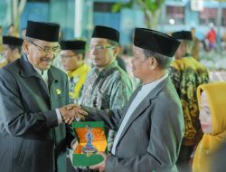 Supian HK Tambah Bonus Juara Umum MTQ di Danau Panggang,