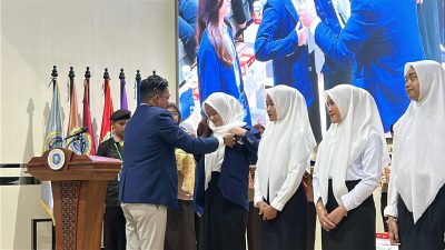Uniska MAB Sambut 4.292 Mahasiswa Baru, Siap Cetak Generasi Tangguh dan Berdaya Saing