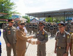 Satpol PP Siaga, Wali Kota Ingatkan Jangan Emosi