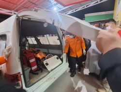 Delapan Jenazah Korban Jatuhnya Helikopter PK-RGH Tiba di RS Bhayangkara Banjarmasin