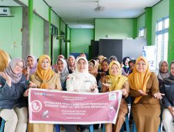 Mahasiswa dan Dosen Kedokteran Latih Kader Kesehatan, Tekan Risiko Anemia pada Ibu Hamil