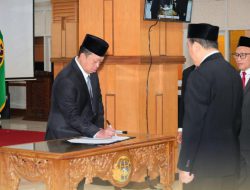 Lantik Pejabat Struktural, Menteri ATR/Kepala BPN: Layani Masyarakat dengan Hati, Bukan Transaksi