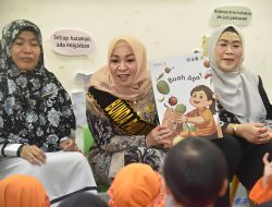 Ikut Mengajar, Bunda Paud Kalsel Tekankan Pentingnya Pendidikan Akhlak di Usia Dini