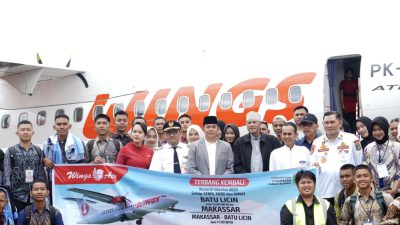 Batulicin–Makassar Terbang Perdana, Tiket Langsung Ludes