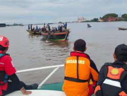 Dua Hari Pencarian, Korban Tenggelam di Sungai Barito Ditemukan Meninggal Dunia