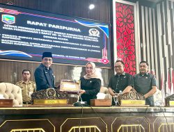 Rapat Paripurna DPRD, Pemkab. Kotabaru Sampaikan Dua Buah Raperda
