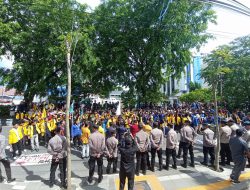 Ratusan Mahasiswa di Banjarmasin Kembali Turun Kejalan Tolak KUHAP