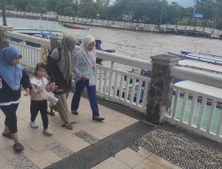 Berkah 5 Rajab, Jemaah Luar Daerah Manfaatkan Wisata ke Banjarmasin