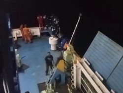 Penumpang KM Dharma Rucitra I Diduga Lompat ke Laut, Pencarian Masih Berlanjut