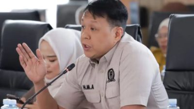 Keluar dari NasDem, Mustohiri Arifin Lepas Jabatan Anggota DPRD Kalsel