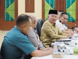 Gubernur H. Muhidin Imbau Jangan Ada Yang “Cari Panggung” di Momen 5 Rajab