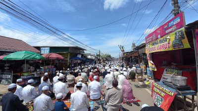 Jemaah Padati Sekumpul Sejak Siang, Arus Kedatangan Meningkat Jelang 5 Rajab 1447 H