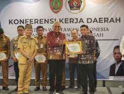 PWI Kalteng Gelar Konferda, PLN UPT Palangkaraya Terima Penghargaan Peduli Pers