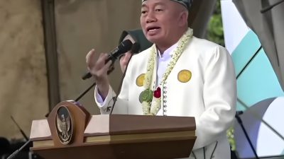 Pernyataan Gubernur H. Muhidin soal “Memindah Hujan” Saat Banjir Tuai 2.000 lebih Respon Warganet