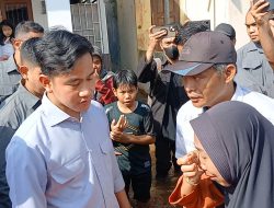 Isak Tangis Warga Pecah Saat Wapres Gibran Tinjau Banjir di Kabupaten Banjar