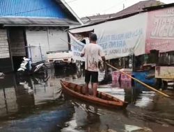 Terendam Banjir, Warga Jejangkit Pasar Terisolasi dan Aliran Listrik Padam