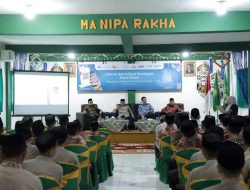 Bank Kalsel Perkuat Literasi Keuangan Santri Ponpes Rakha Amuntai