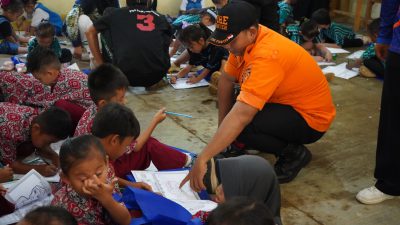 Pemkab Balangan Lakukan Pendampingan Psikososial Trauma Healing Pascabanjir di SDN Simpang Bumbuan