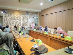 DWP Sekretariat DPRD Kalsel Edukasi Penanganan Mimisan pada Anak