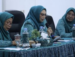 Rapat Bulanan PKK Kabupaten Tanah Bumbu, Ketua TP PKK Evaluasi Kinerja 2025 dan Dorong Semangat 2026