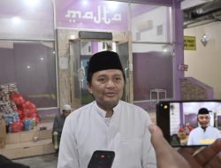 Hasnuryadi Serahkan Bantuan untuk Pelaksanaan Haul ke-6 Guru Zuhdi Juga Berikan Imbauan kepada Jemaah