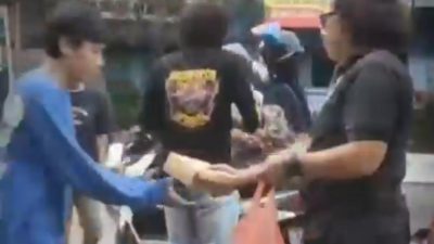 Satreskrim Polresta Banjarmasin Bagikan Takjil Gratis di Posko Macan 3 Kali Sepekan Selama Ramadan
