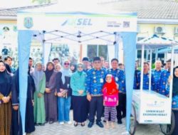 Bantuan CSR Bank Kalsel untuk Pedagang Diserahkan Bupati HSU