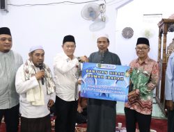 Safari Ramadan 1447 H di Satui, Pemkab Tanah Bumbu Serahkan Bantuan Hibah Masjid dan Bantuan Sosial