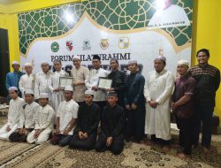 Gandeng KKB Banjarmasin Timur, Semarak Ramadan YN’S Center Hari ke-15 Diisi Khatam Al-Qur’an dan Buka Puasa Bersama