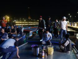 Wali Kota Sahur Bareng Paman Kelotok dan Acil Pasar Wadai, Jadi Ruang Aspirasi Hingga Tegaskan Penanganan Sampah