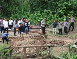 Jembatan Penghubung Ratusan Jiwa kembali Dibangun, Warga Sungai Harang Tak Lagi Terisolasi