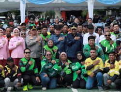 Polri Rangkul Buruh di May Day, Aspirasi Hapus Outsourcing Dititipkan ke Gubernur Kalsel