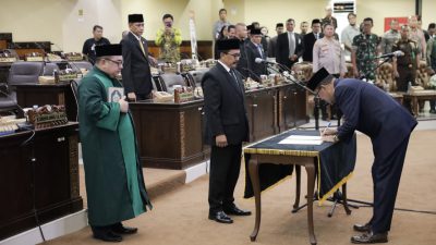 Habib Hasyim Isi Kursi PAW, DPRD Kalsel Kembali Lengkap 55 Anggota