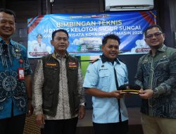 Pemko Benahi Wisata Sungai Banjarmasin, 80 Motoris Klotok Dapat Seragam Baru